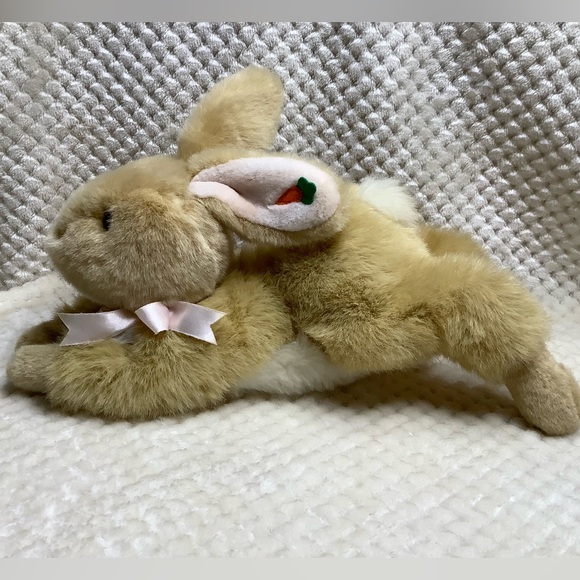 WAL-MART Plush Light Tan Laying Down Bunny Rabbit Stuffed Animal w Carrot on Ear - Picture 9 of 14